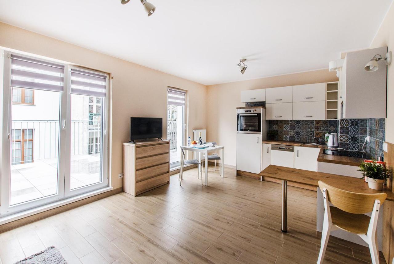 Smart Rental Management Apartments - City Center Вроцлав Екстериор снимка