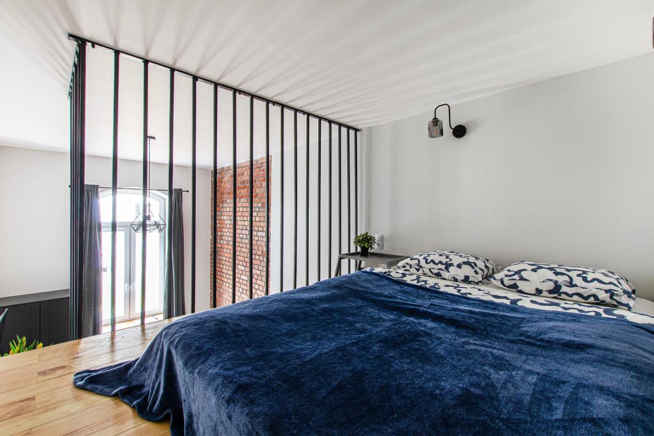 Smart Rental Management Apartments - City Center Вроцлав Екстериор снимка