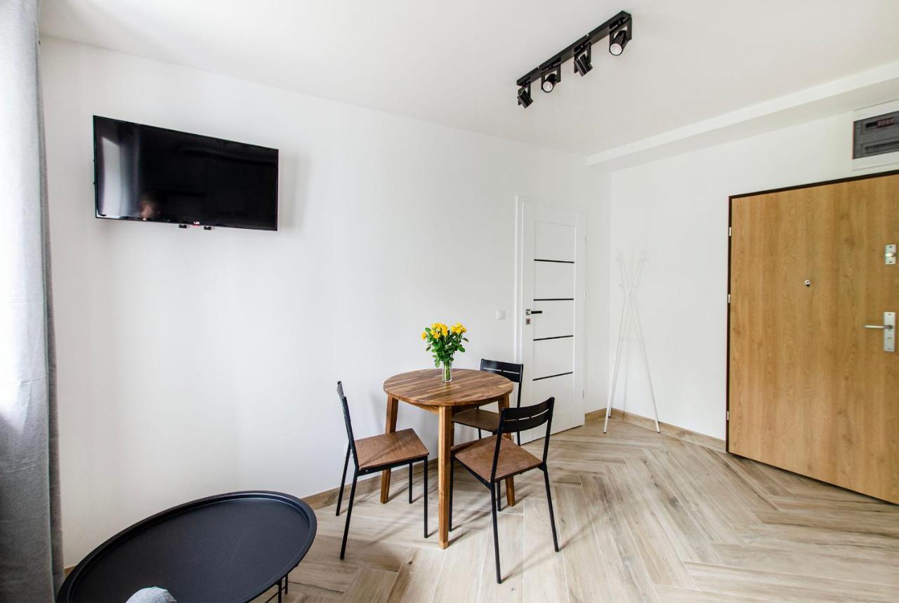 Smart Rental Management Apartments - City Center Вроцлав Екстериор снимка