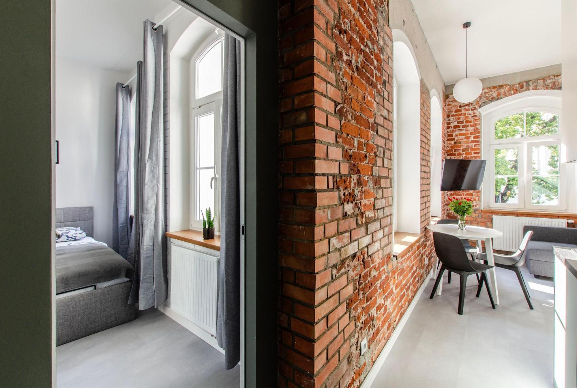 Smart Rental Management Apartments - City Center Вроцлав Екстериор снимка