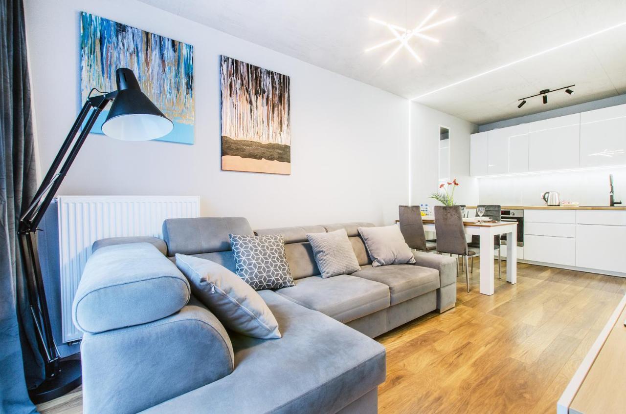 Smart Rental Management Apartments - City Center Вроцлав Екстериор снимка
